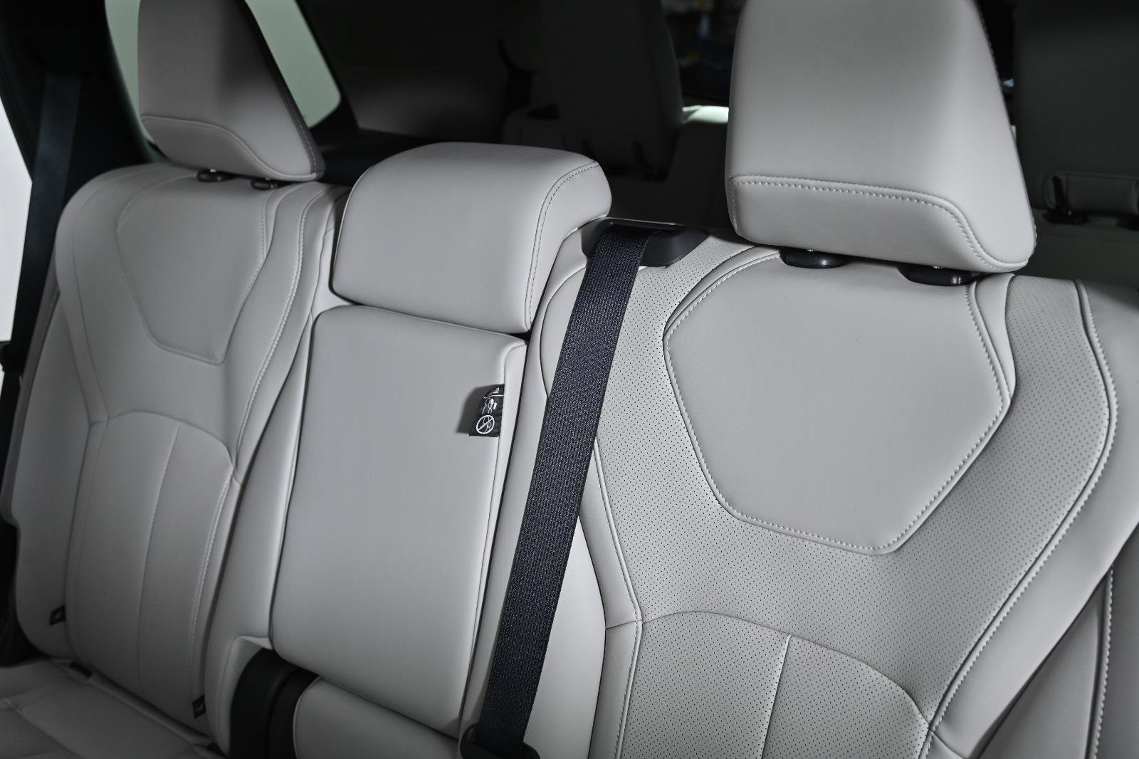 Certified 2026 INFINITI QX60 Luxe w/ Cargo Package image 25