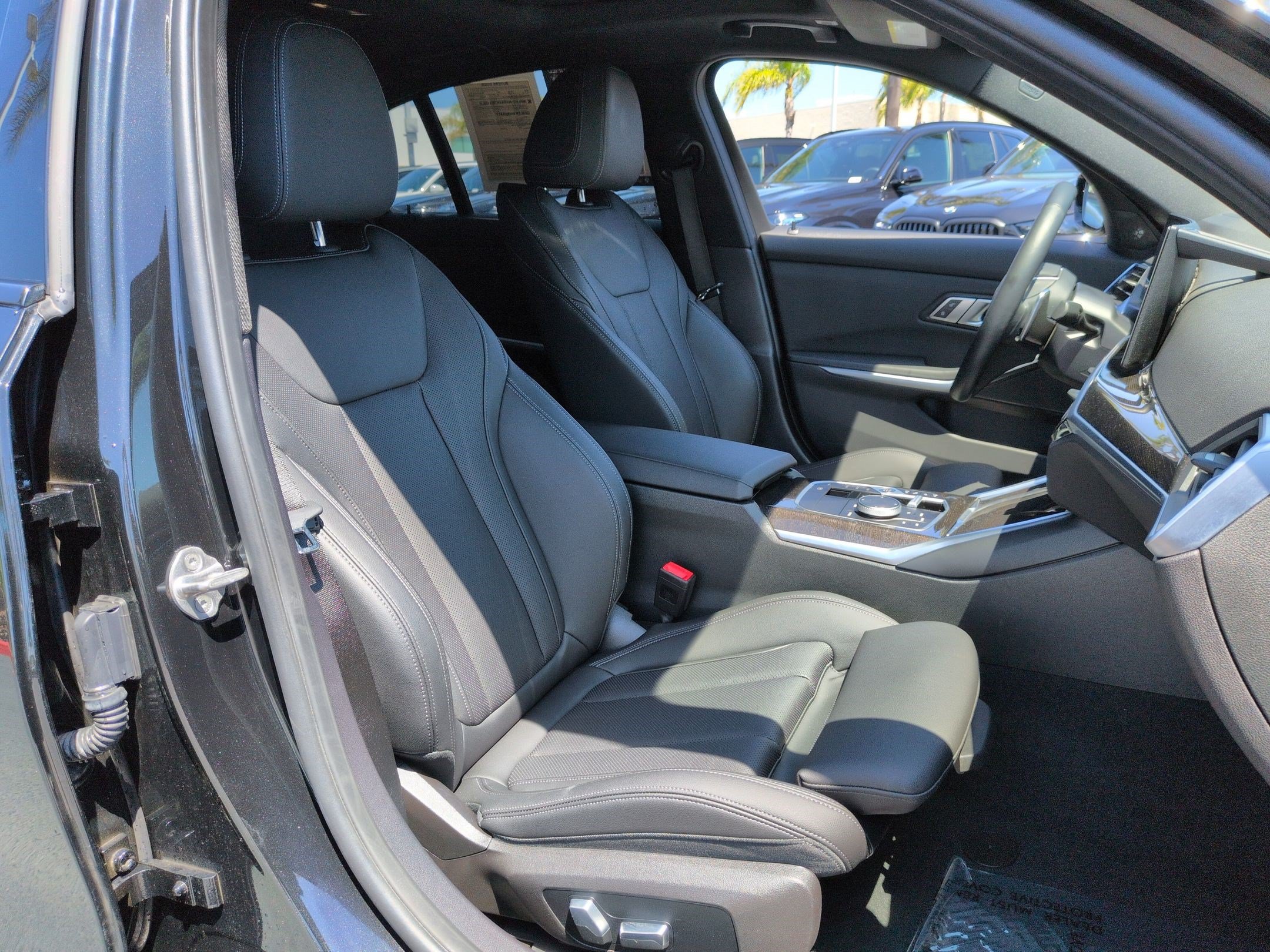 Certified 2023 BMW 330i Sedan w/ Premium Package RWD image 33