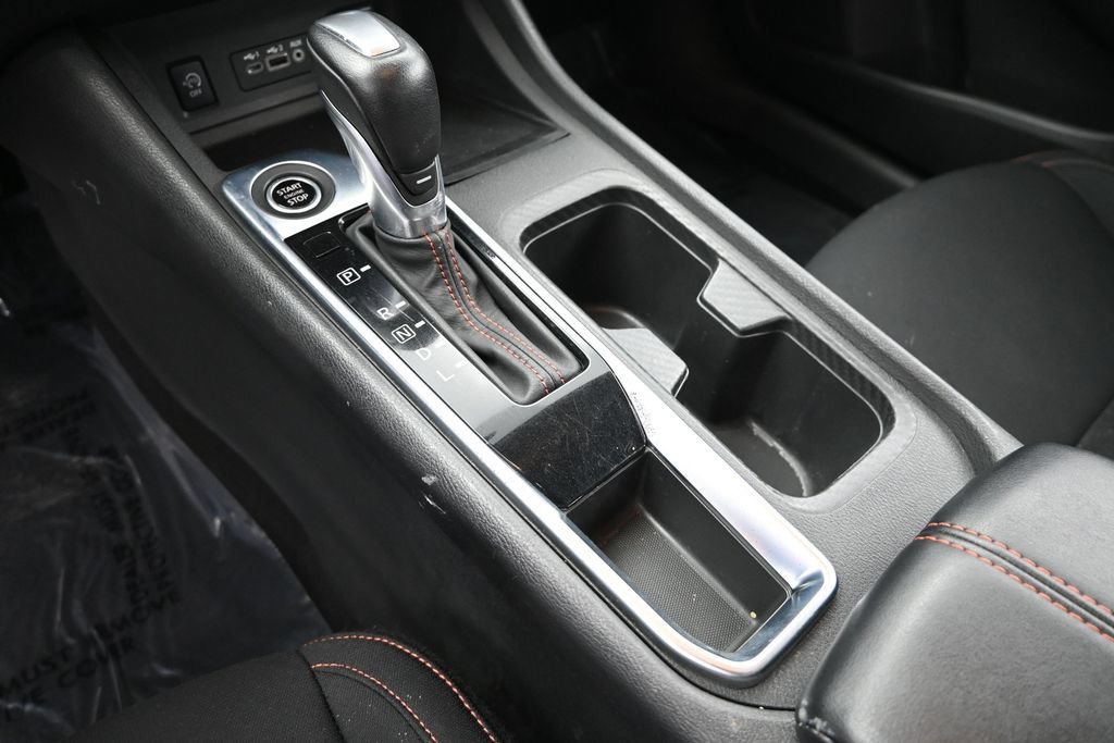 Used 2025 Nissan Sentra SR FWD image 25