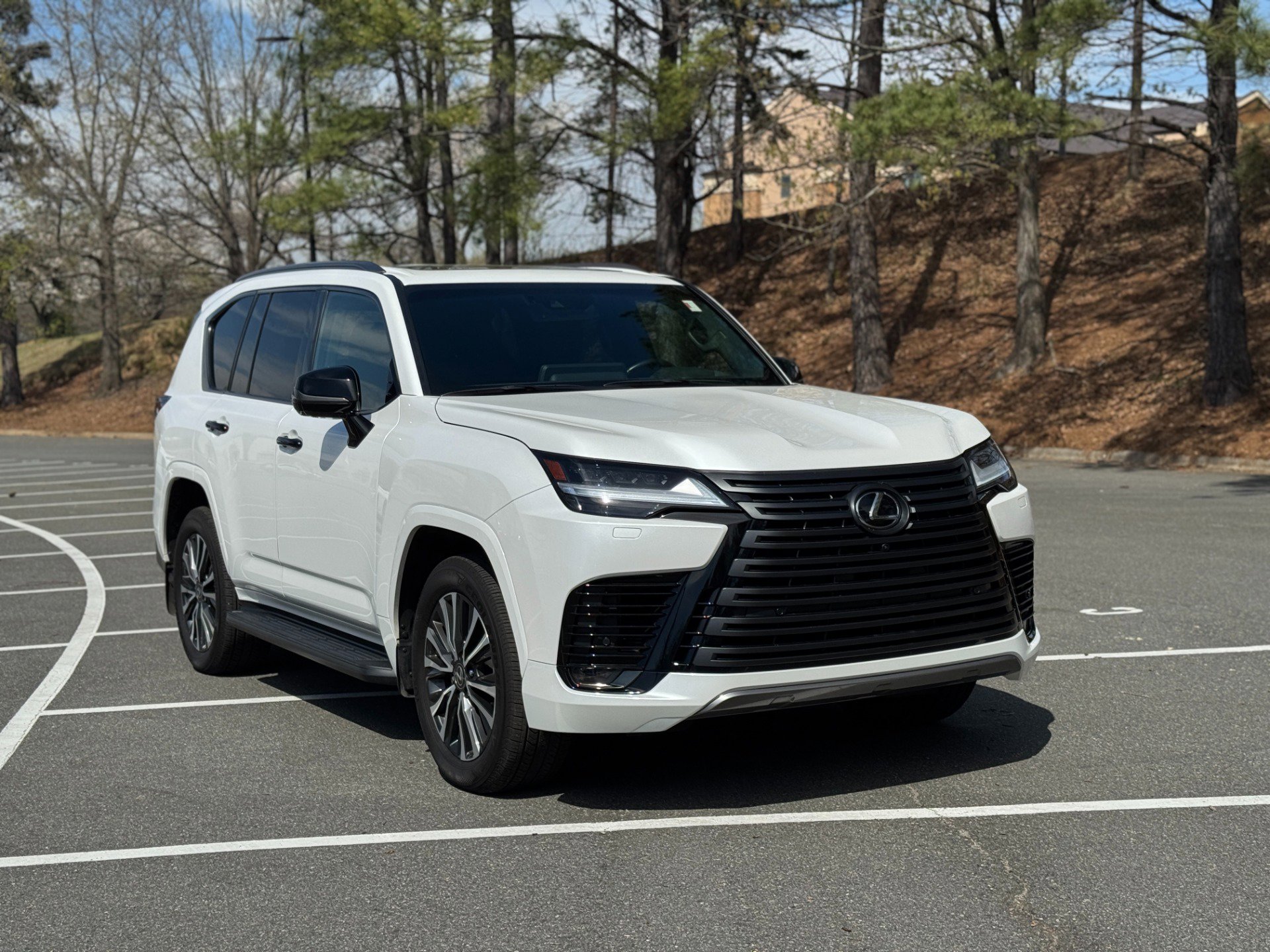 Used 2024 Lexus LX 600 4WD w/ Appearance Package image 15