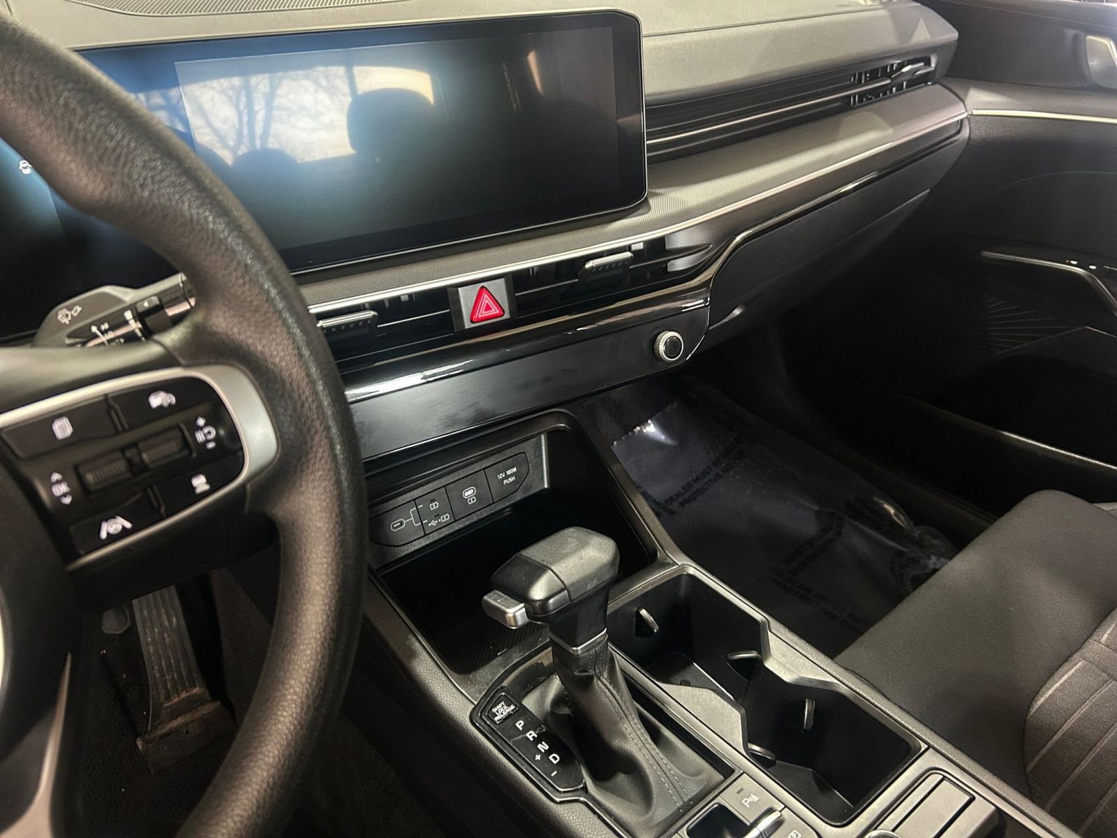 Used 2025 Kia K5 LXS image 17