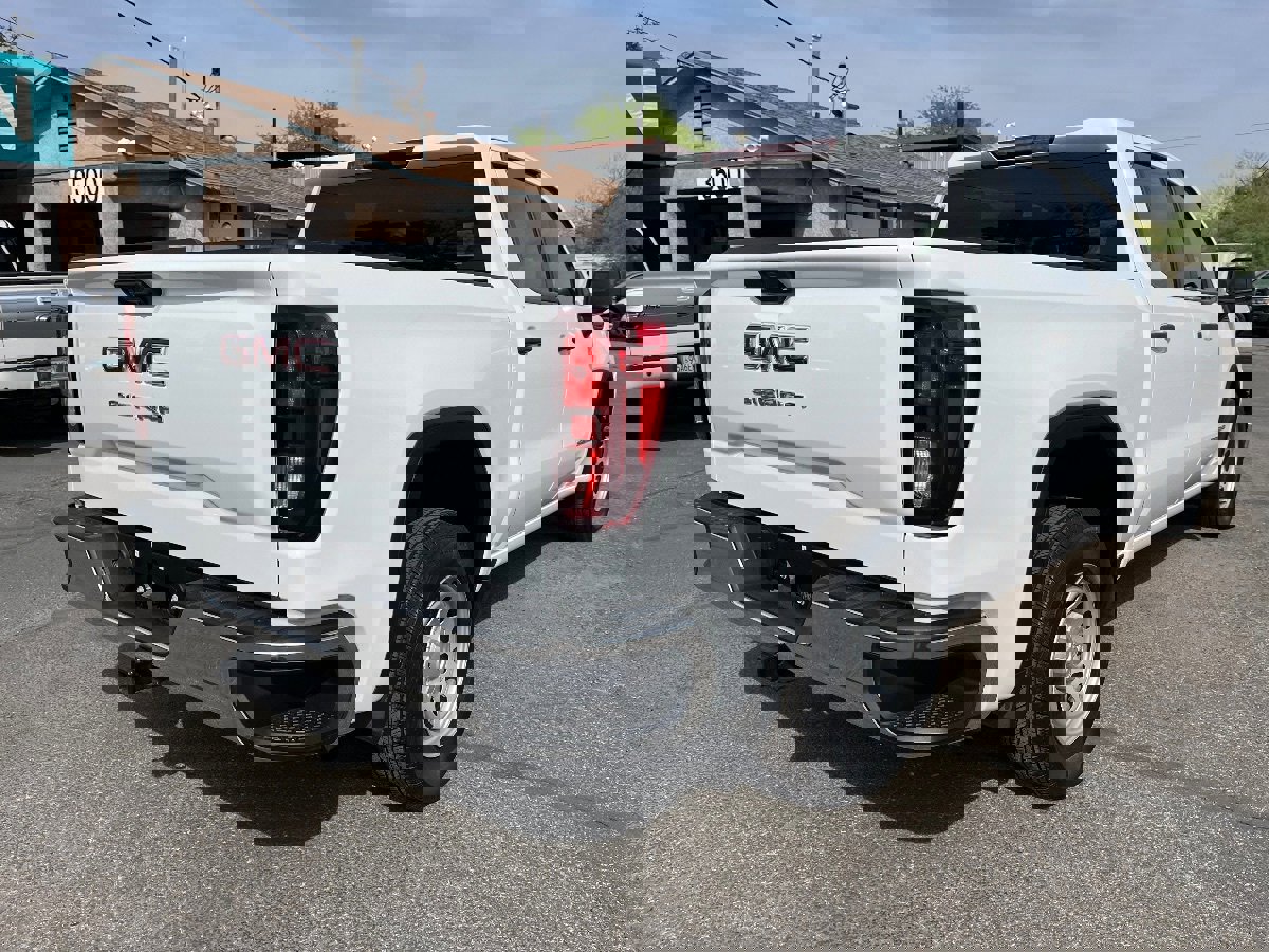 Used 2022 GMC Sierra 1500 Pro w/ Pro Value Package image 5