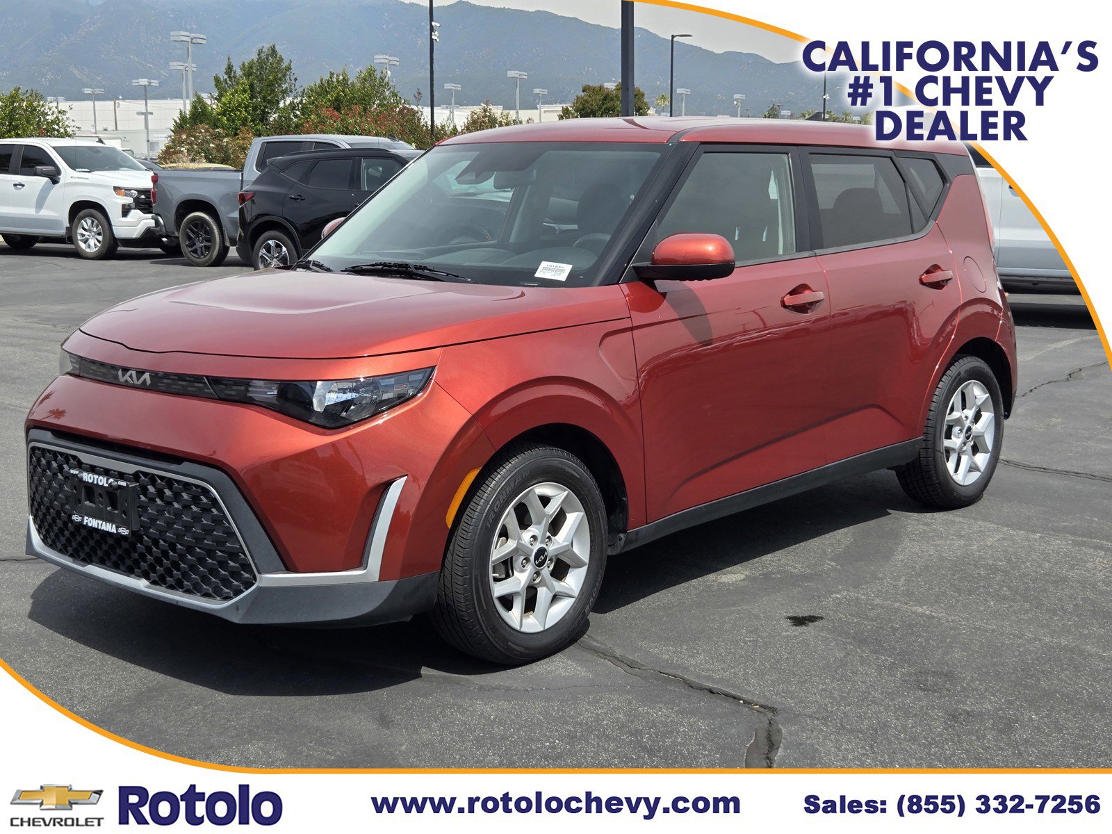 Used 2023 Kia Soul LX w/ LX Technology Package image 3