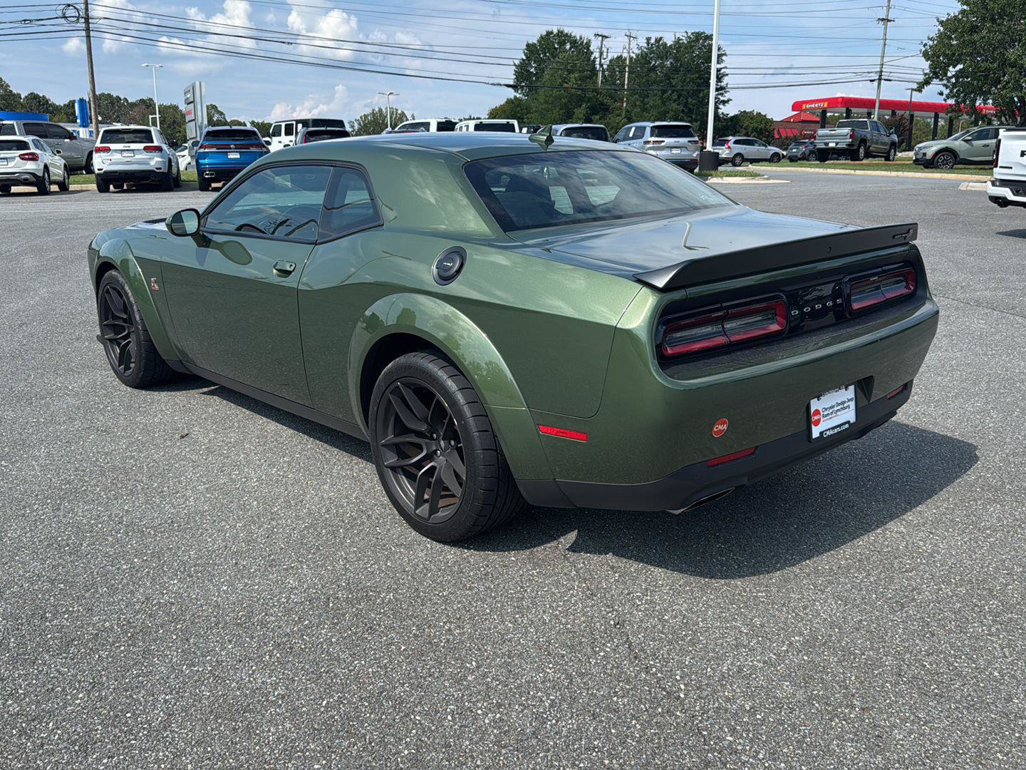 Used 2022 Dodge Challenger R/T Scat Pack RWD image 3