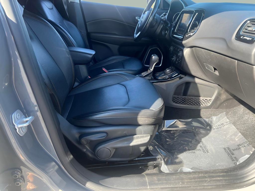 Used 2020 Jeep Compass Limited image 38