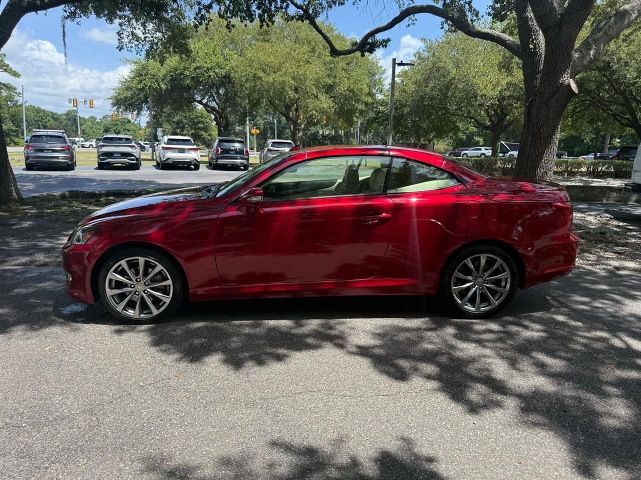 Used 2014 Lexus IS 250C w/ Navigation System Package RWD image 9