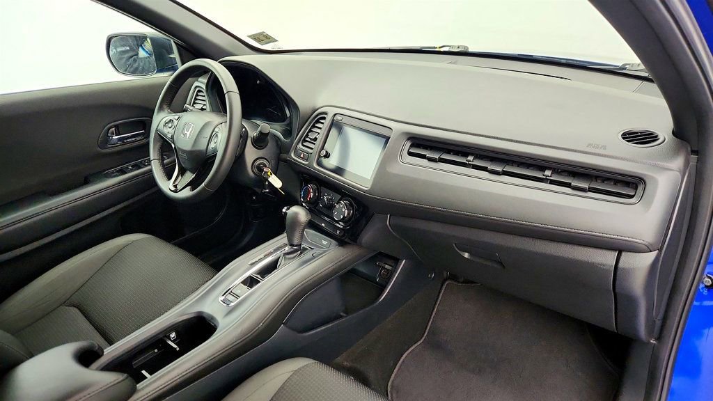 Used 2022 Honda HR-V Sport image 24