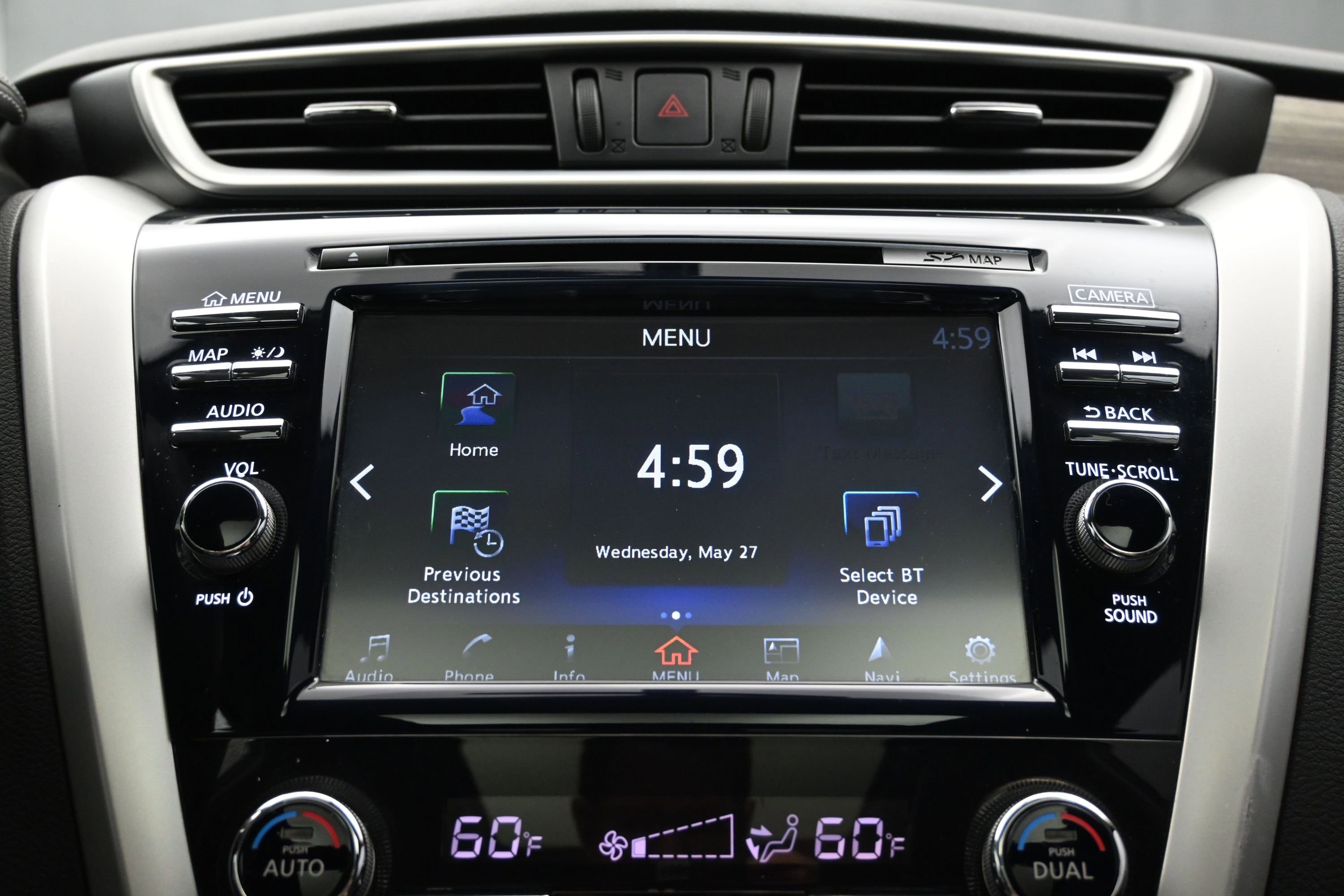 Used 2016 Nissan Murano Platinum w/ Platinum Technology Package FWD image 29