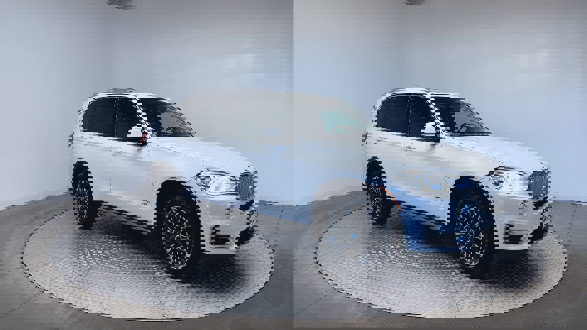 Used 2018 BMW X5 xDrive35i image 2