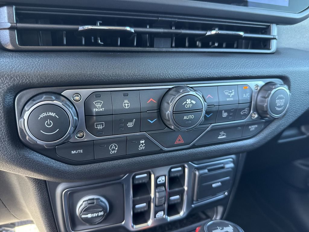 New 2026 Jeep Wrangler Unlimited Sport AWD/4WD image 30