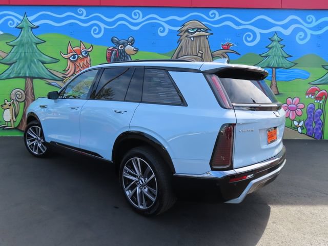 Used 2026 Cadillac Vistiq Sport w/ LPO, Floor Liner Package AWD/4WD image 7