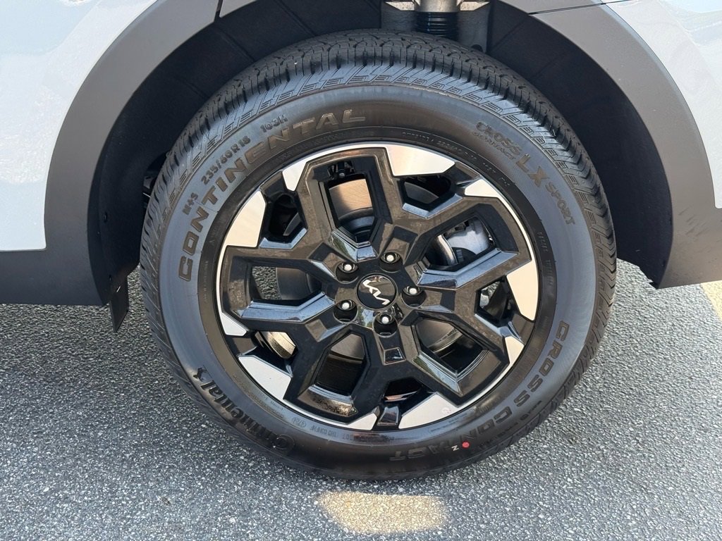 New 2025 Kia Sorento S w/ Panoramic Sunroof Package image 13