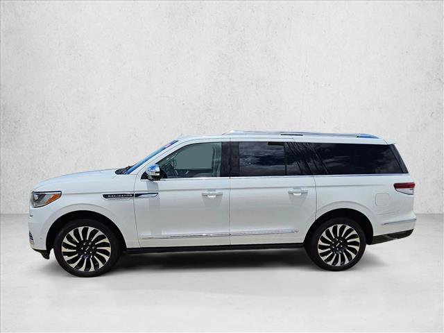Used 2024 Lincoln Navigator L Black Label AWD/4WD image 5