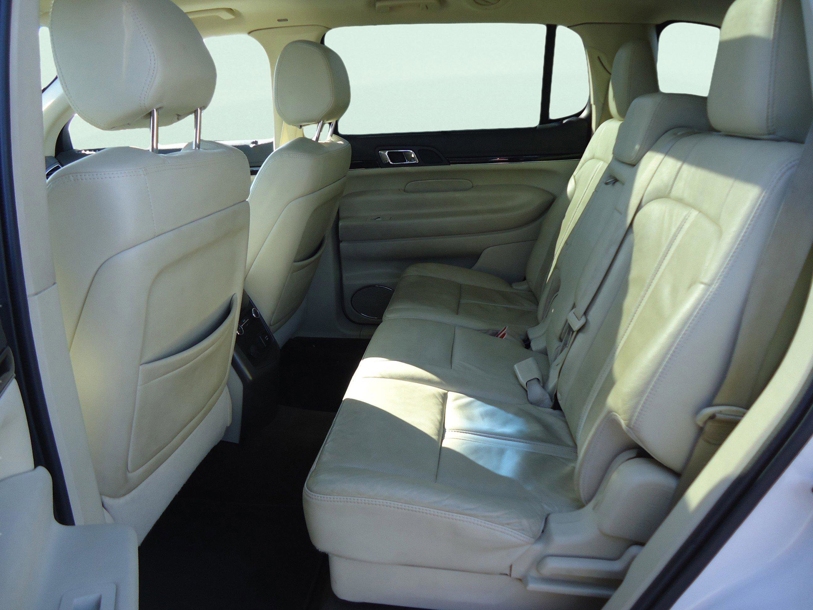 Used 2016 Lincoln MKT AWD w/ Equipment Group 201A image 28