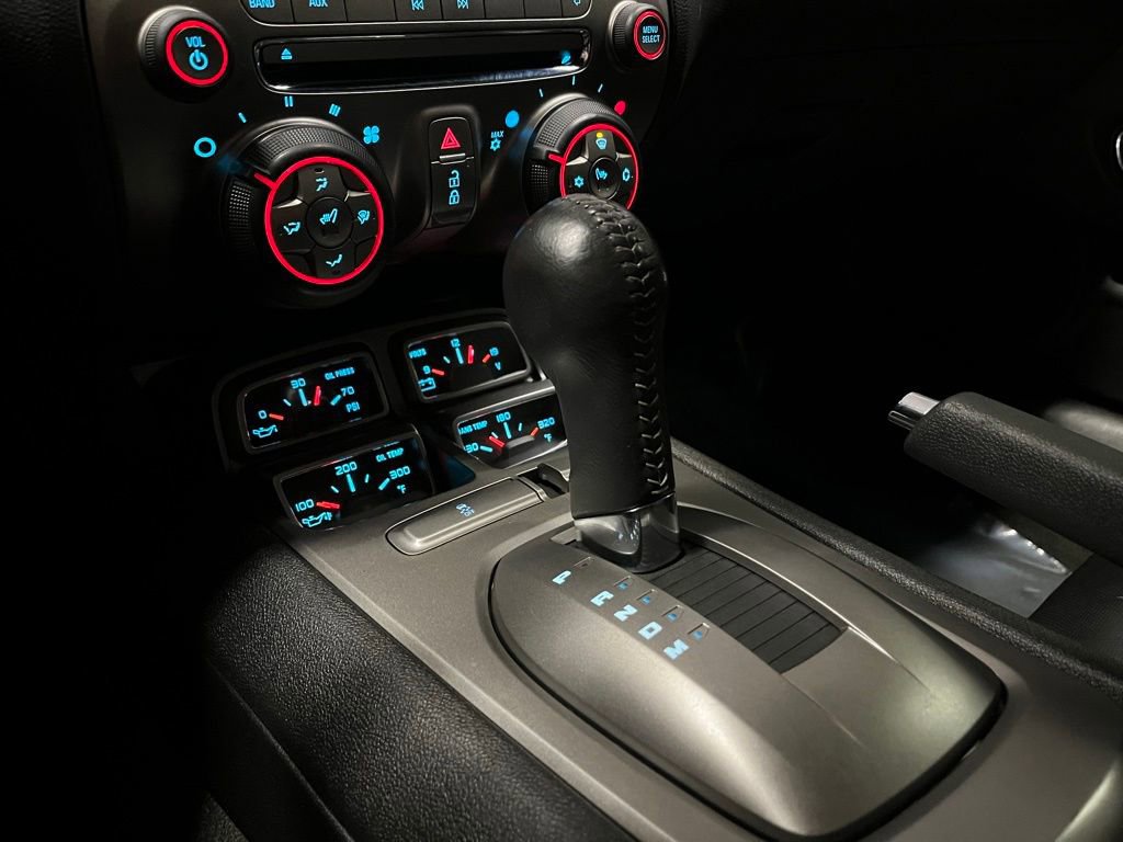 Used 2010 Chevrolet Camaro SS w/ RS Package image 12