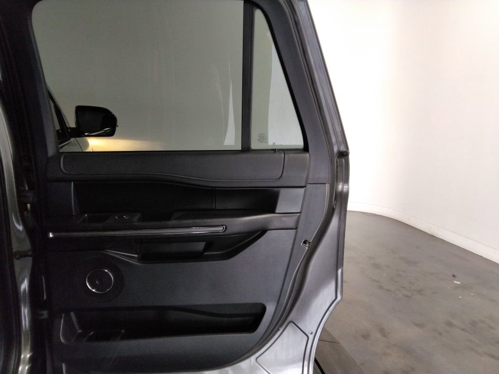 Used 2021 Ford Expedition Max XLT image 43