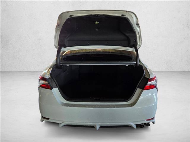 Certified 2022 Toyota Camry SE w/ Carpet Mat Package (TMS) FWD image 17