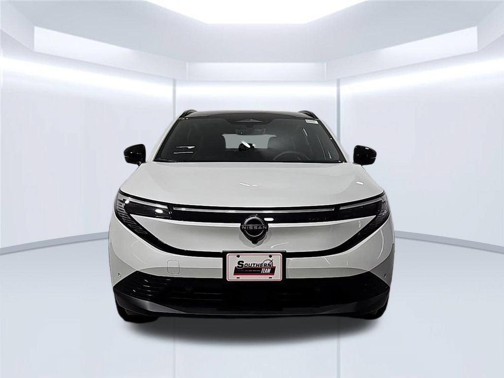 New 2026 Nissan Leaf Platinum+ w/ Cargo Package (Platinum+) FWD image 9