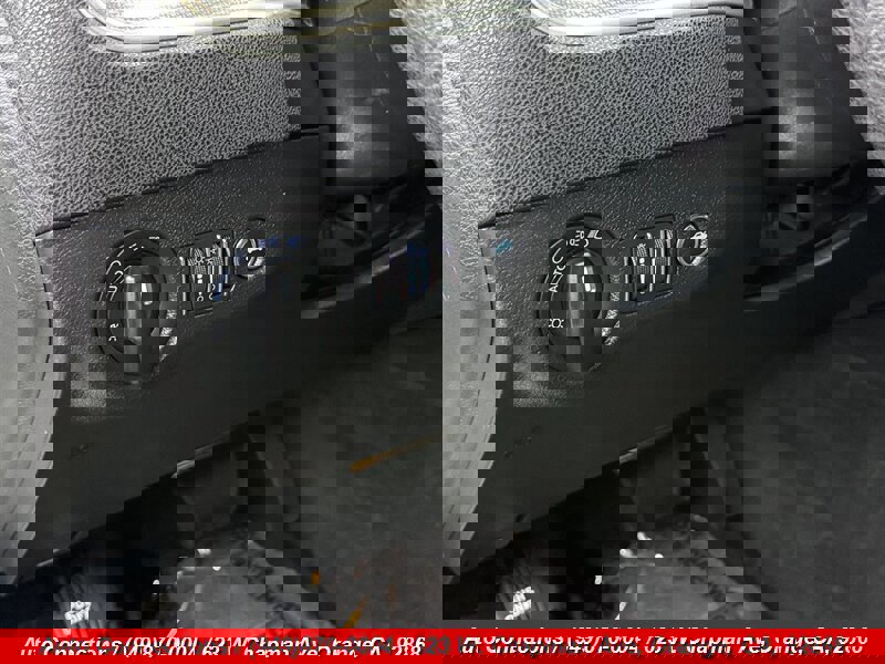 Used 2011 Dodge Charger SE RWD image 17