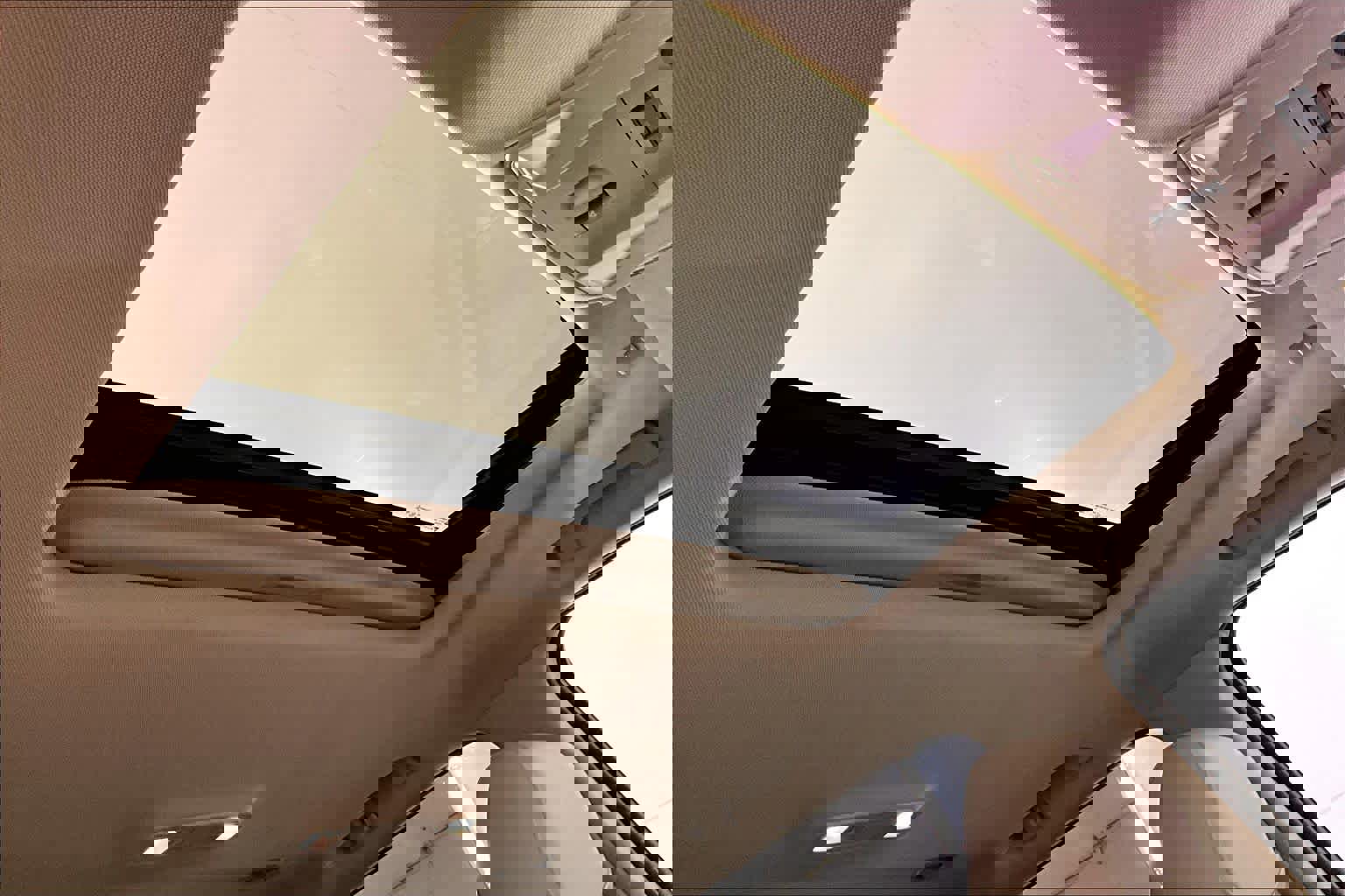 Used 2019 Cadillac Escalade Luxury image 14