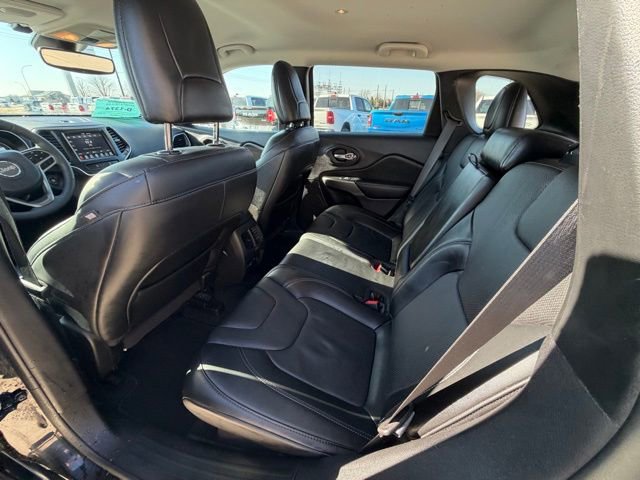 Used 2021 Jeep Cherokee Latitude Lux w/ Comfort/Convenience Group image 13