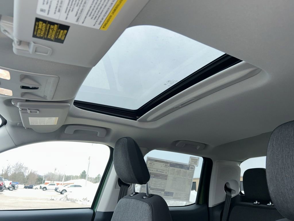 New 2025 Ford Maverick XLT w/ XLT Luxury Package image 26