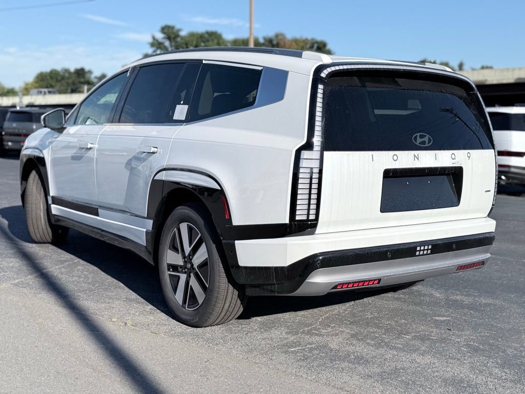New 2026 Hyundai Ioniq 9 SEL image 5
