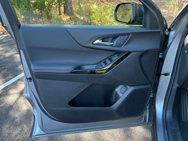 New 2025 Chevrolet Equinox RS w/ Safety and Technology Package image 9