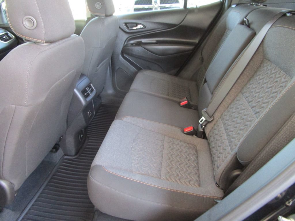 Used 2024 Chevrolet Equinox LT FWD image 22