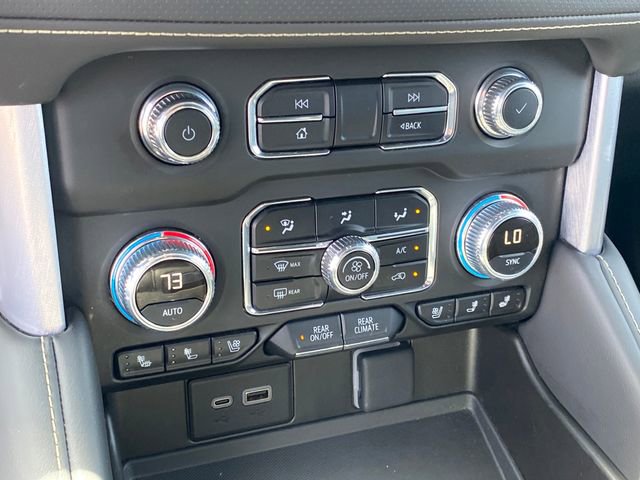 Certified 2024 GMC Yukon SLT AWD/4WD image 13