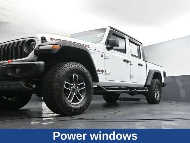 Used 2024 Jeep Gladiator Mojave w/ Technology Group AWD/4WD image 30