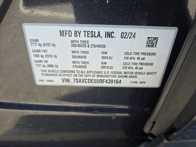 Used 2024 Tesla Model X image 25