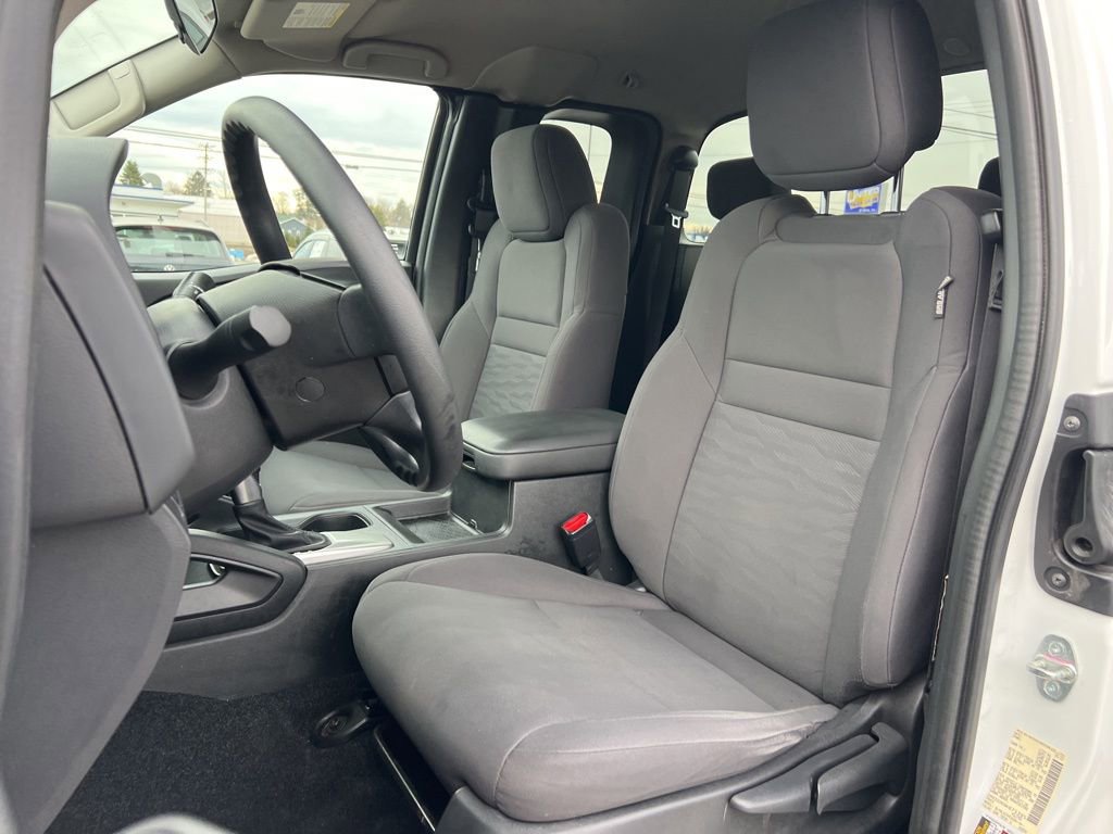 Used 2022 Nissan Frontier S image 17