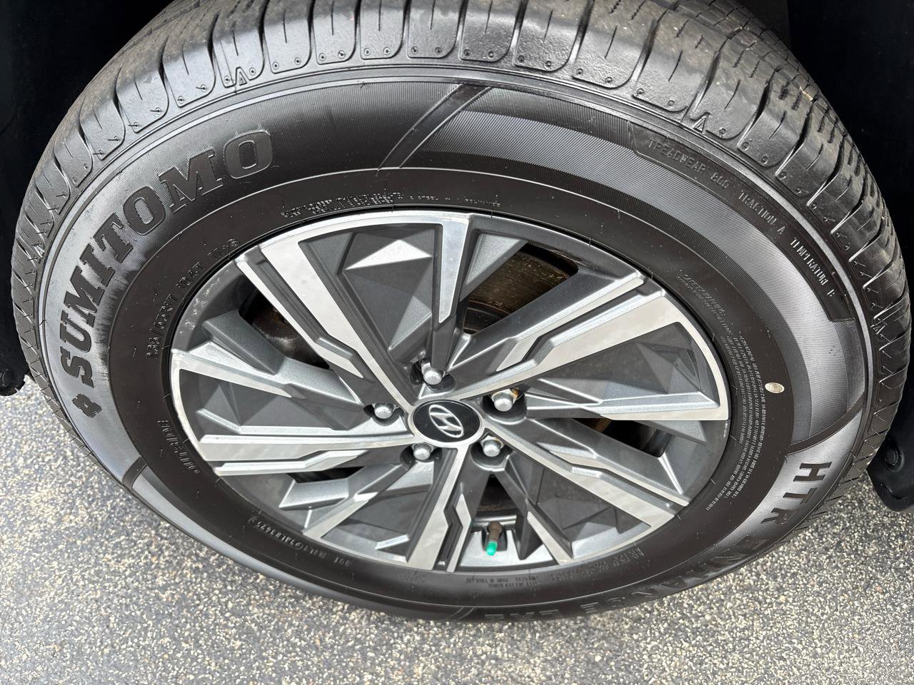 Used 2022 Hyundai Tucson Blue AWD/4WD image 11