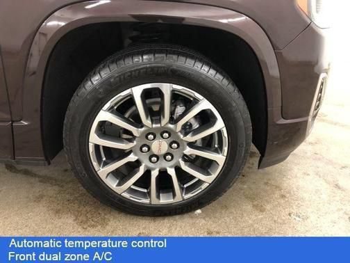 Used 2021 GMC Acadia Denali w/ Trailering Package AWD/4WD image 22