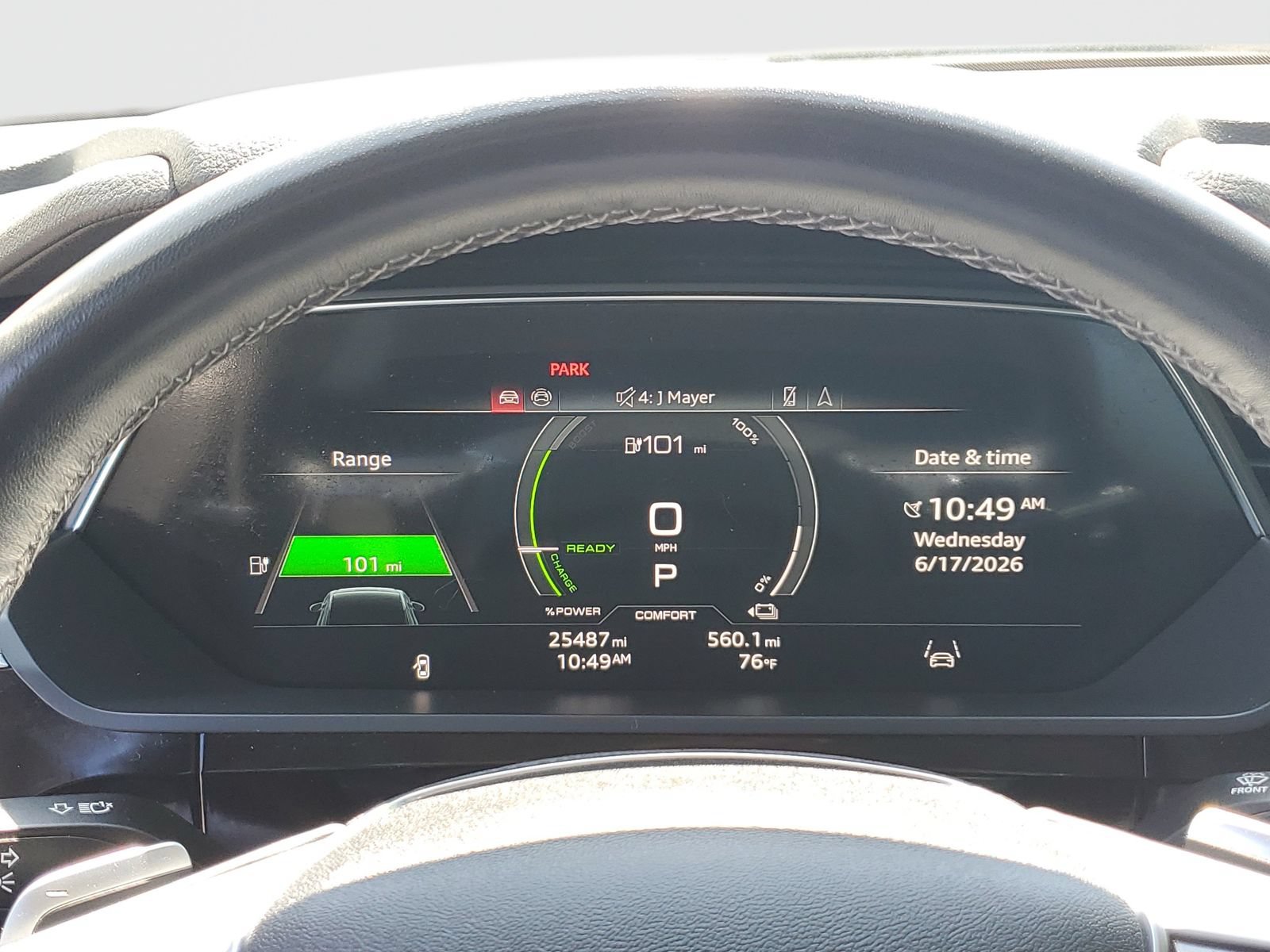 Used 2024 Audi Q8 e-tron Premium Plus AWD/4WD image 32