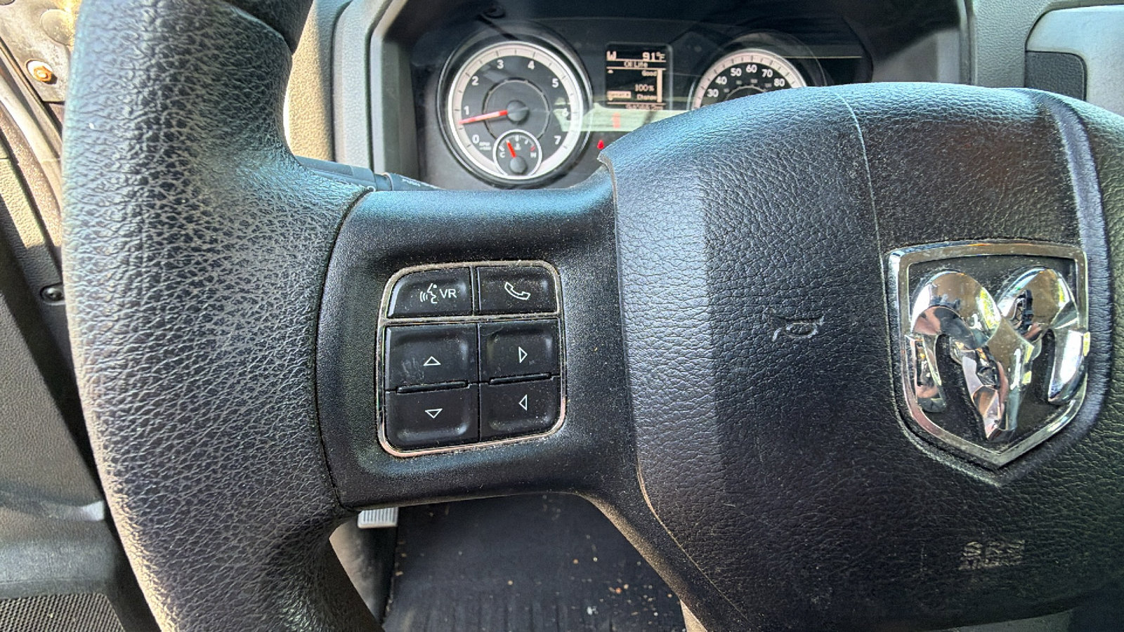 Used 2018 RAM 1500 Express RWD image 28