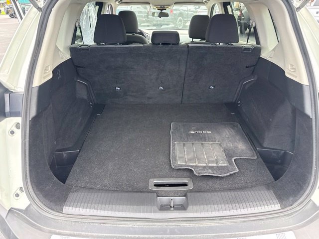 Used 2021 Nissan Rogue SV AWD/4WD image 23