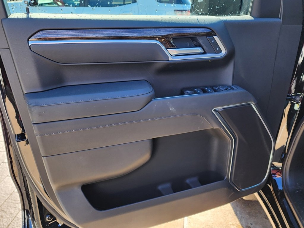 New 2026 GMC Sierra 1500 Elevation image 14