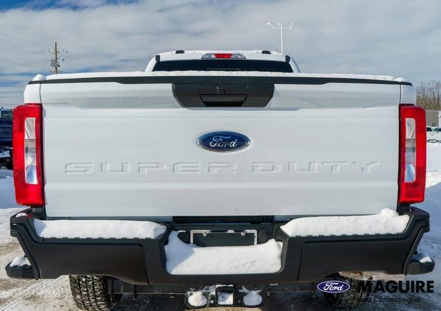 New 2026 Ford F350 XL w/ Snow Plow/Camper Package AWD/4WD image 6
