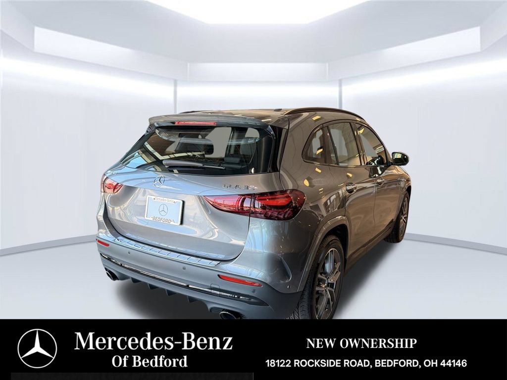 New 2026 Mercedes-Benz GLA 35 AMG 4MATIC image 4
