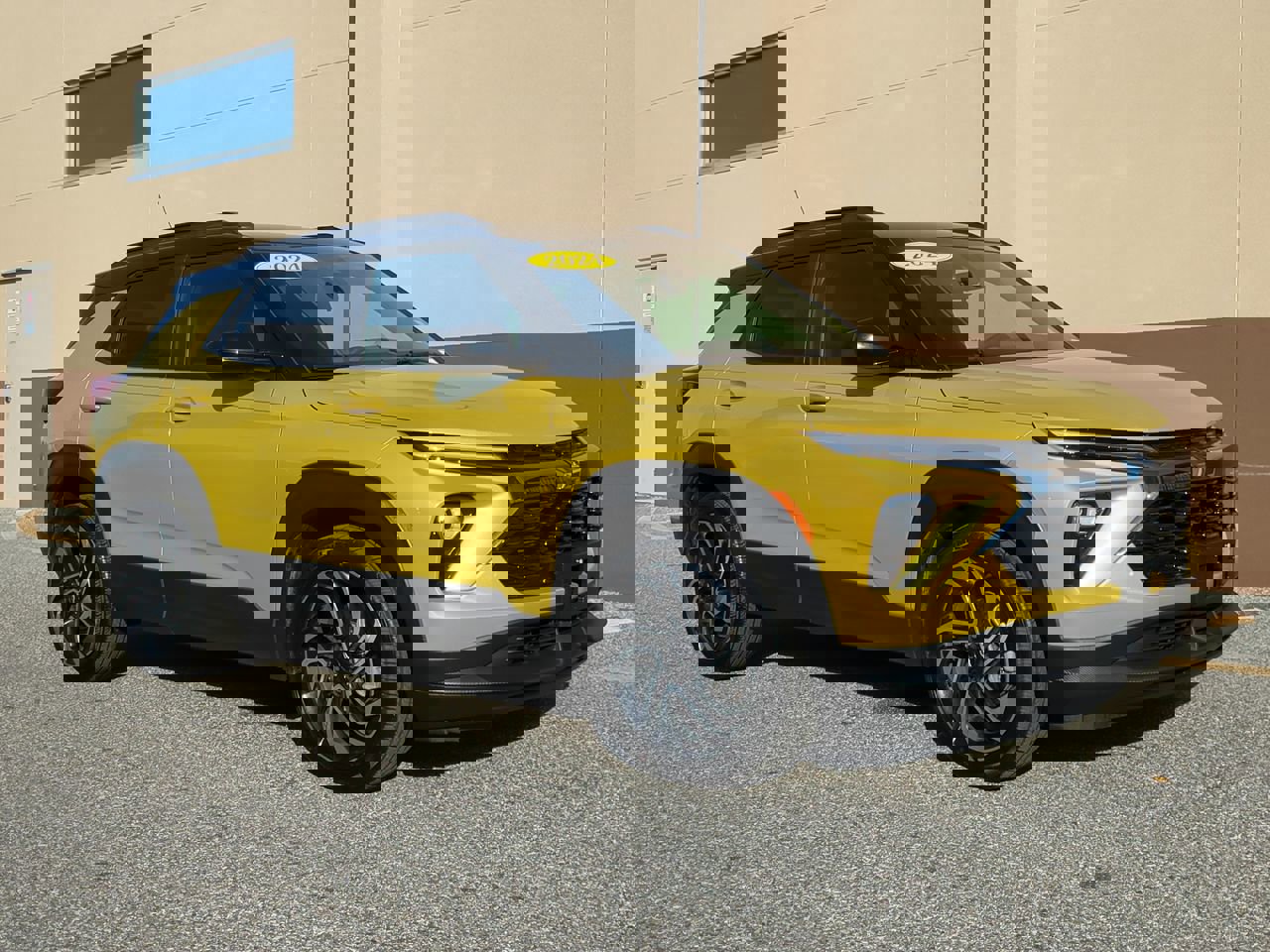 Used 2024 Chevrolet TrailBlazer RS w/ Driver Confidence Package image 2