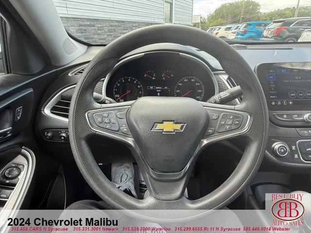 Used 2024 Chevrolet Malibu LS w/ Driver Confidence Package image 17