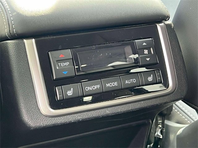 Used 2022 Subaru Ascent Limited w/ Popular Package #2A image 15