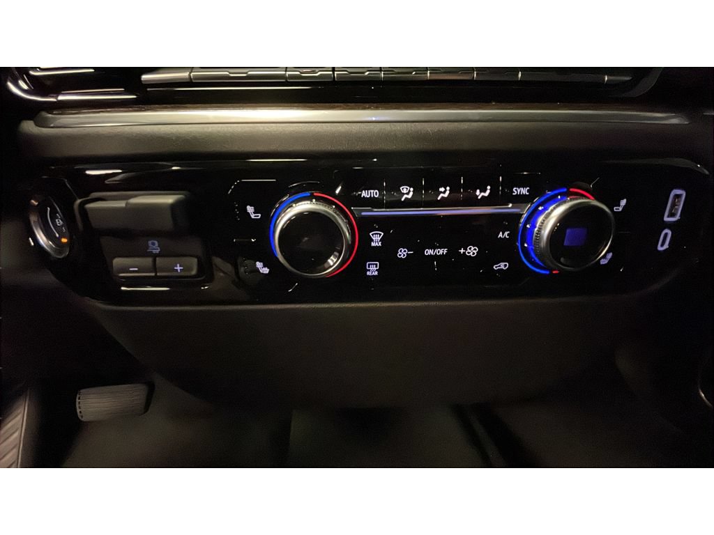 New 2026 GMC Sierra 2500 SLE w/ SLE Value Package; AWD/4WD image 14