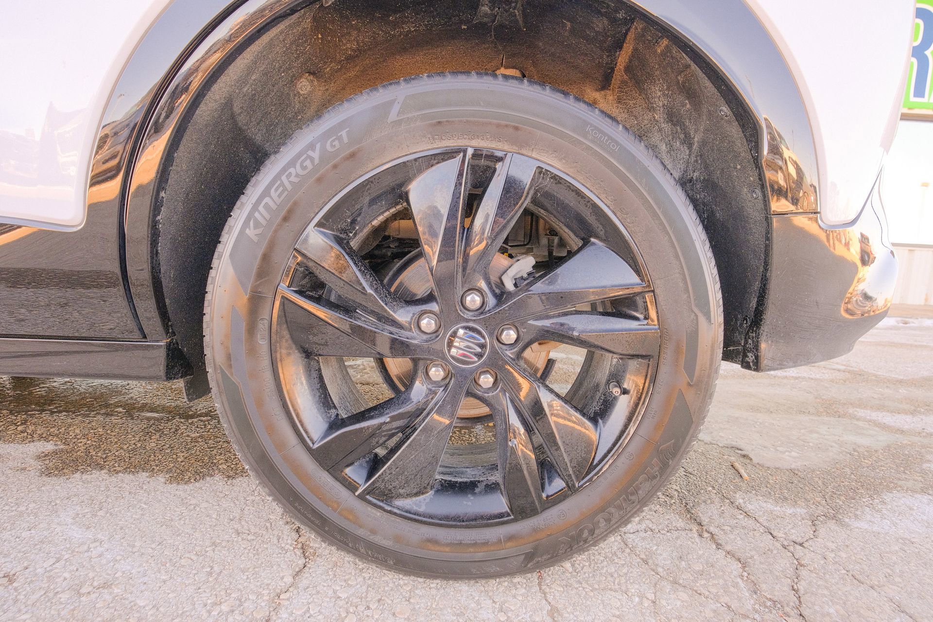 Used 2024 Buick Encore GX Sport Touring image 40