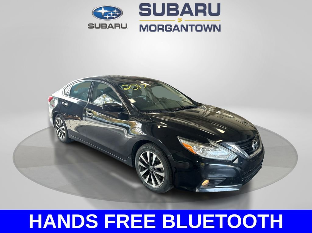 Used 2017 Nissan Altima 2.5 SV image 3