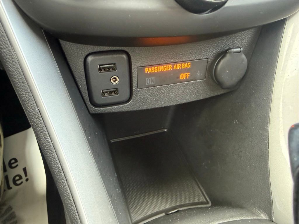 Used 2017 Chevrolet Trax LT w/ LT Convenience Package AWD/4WD image 23