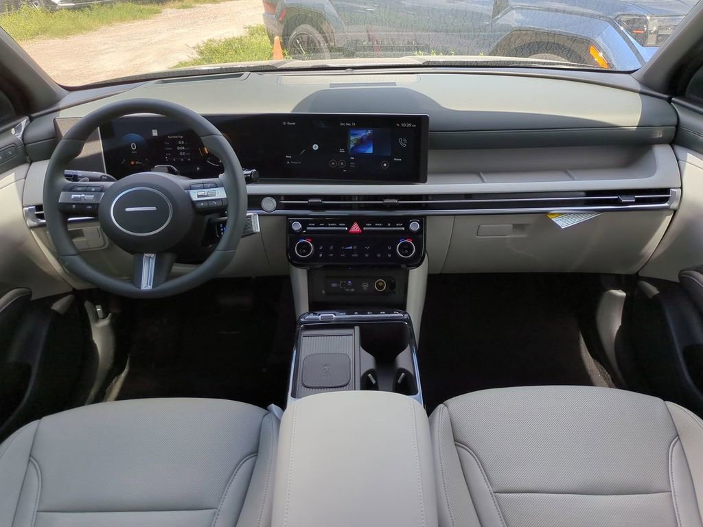 New 2026 Hyundai Tucson Limited image 16