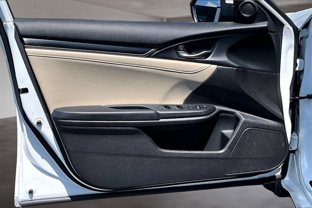 Used 2020 Honda Civic EX-L image 23